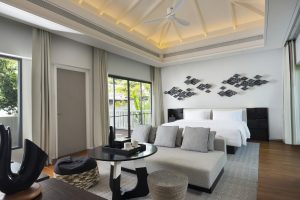1-Master-Bedroom-in-Grand-Pool-Villa
